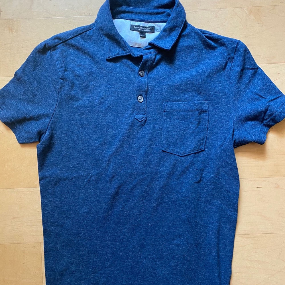 Men’s Banana Republic blue polo
